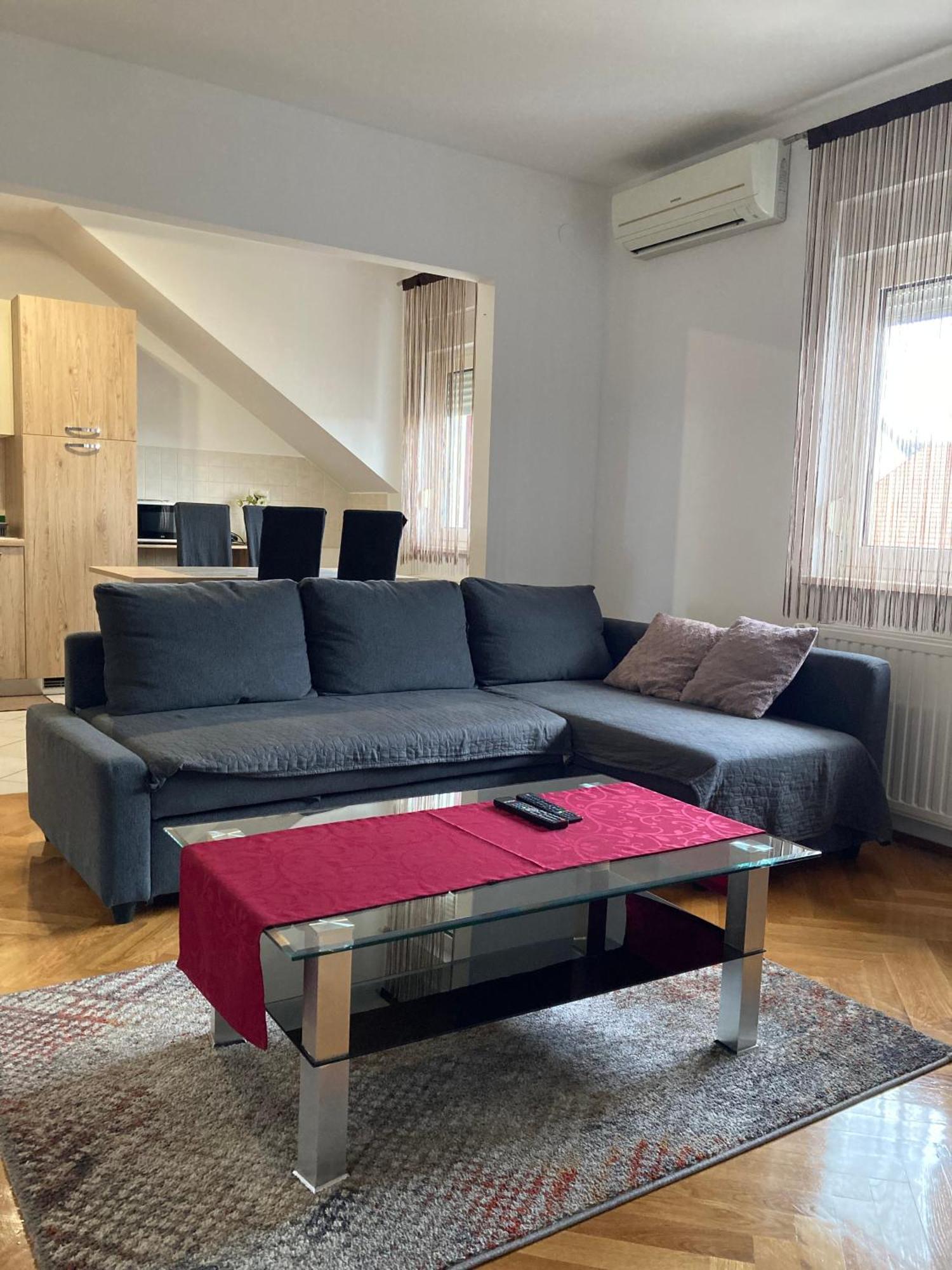 Apartments "Pavic" Near Zagreb Airport Velika Gorica Exterior photo