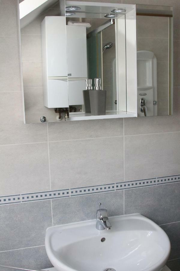 Apartments "Pavic" Near Zagreb Airport Velika Gorica Exterior photo