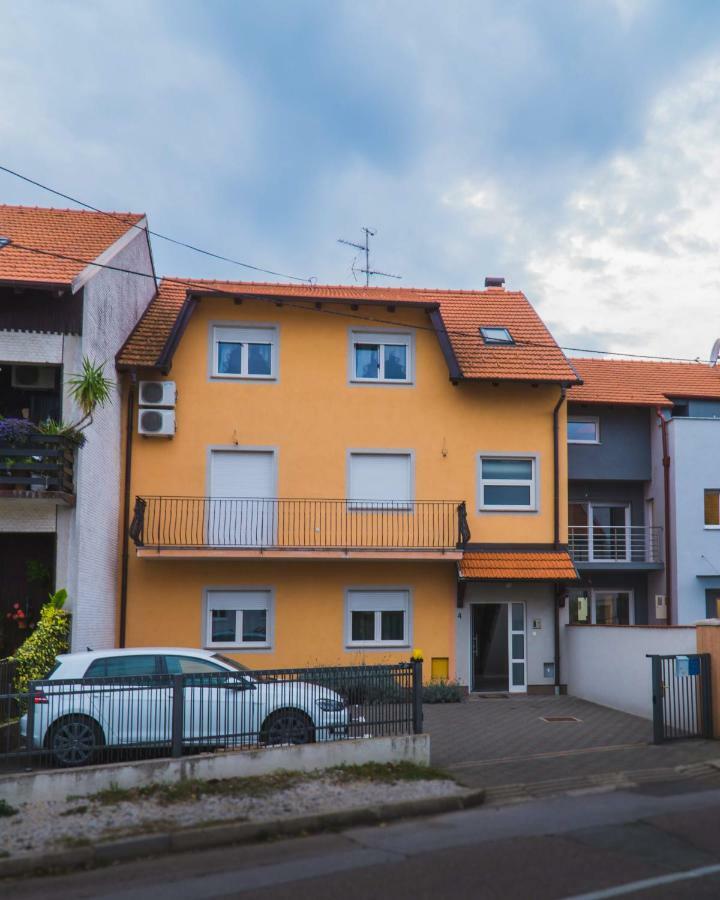Apartments "Pavic" Near Zagreb Airport Velika Gorica Exterior photo